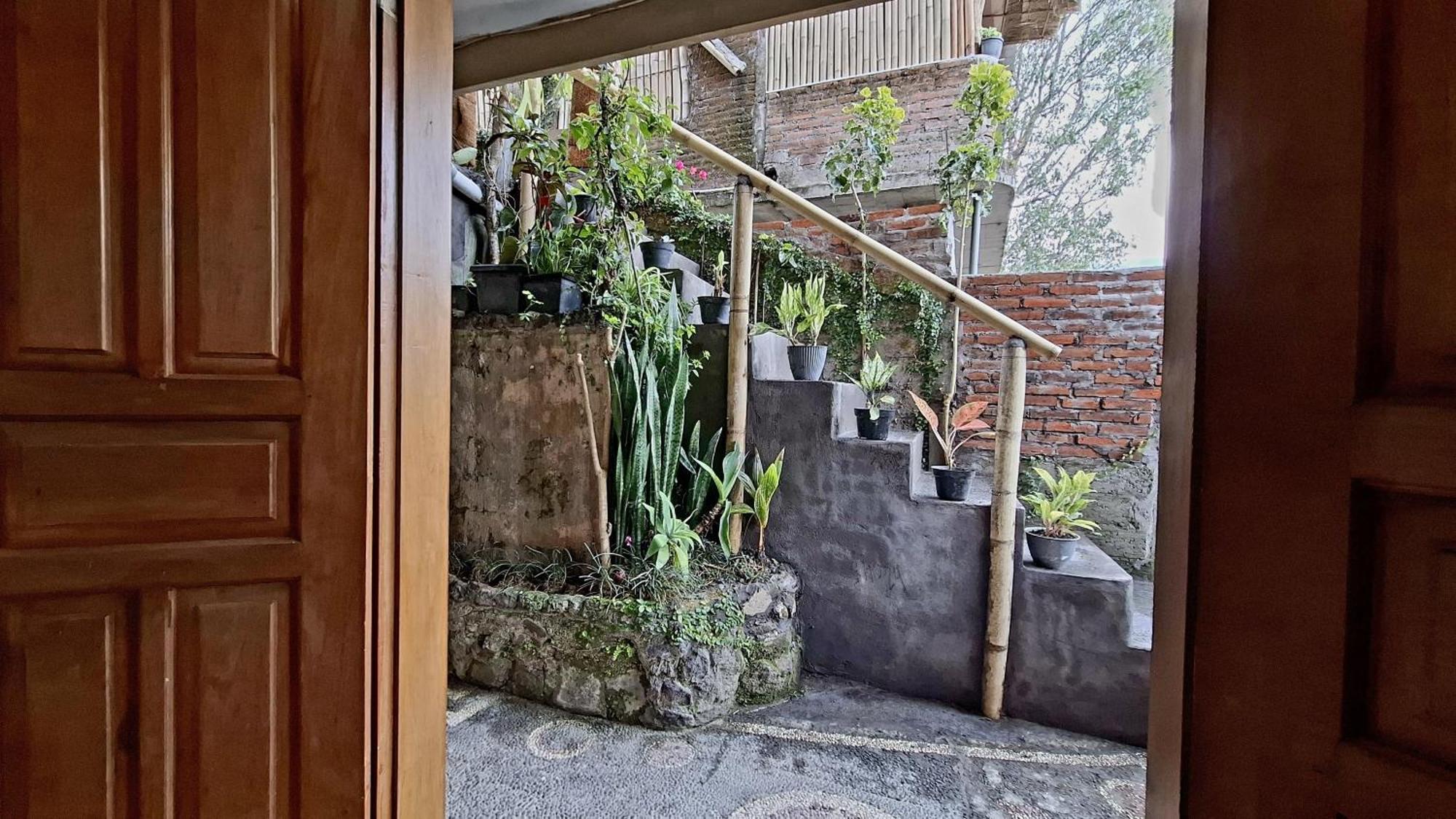 Umah De Madya & Rooftop De Madya Munduk  Exterior photo