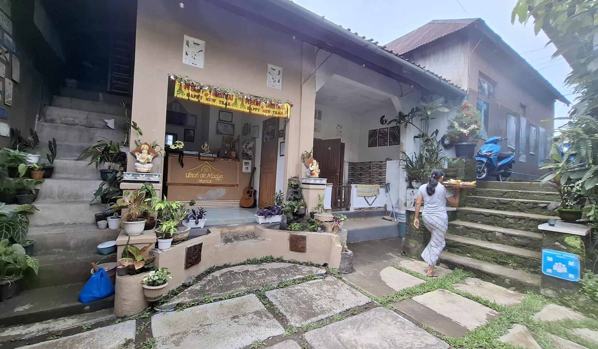 Umah De Madya & Rooftop De Madya Munduk  Exterior photo